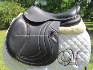 17" CWD SE31 Mademoiselle, Medium/Narrow Tree (2022 Model)