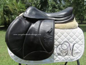 17.5" Voltaire Palm Beach Calf, Medium Tree (2022 Model)