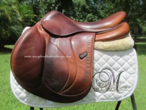 18" Devoucoux Biarritz S Buffalo, Medium Tree (2018 Model)