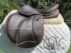 16" Voltaire Welli Buffalo, Wide Tree (2022 Model)