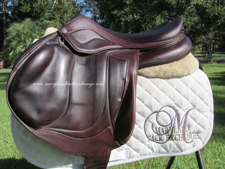 17.5" Devoucoux Enara EVO Monoflap, Medium/Narrow Tree (2025 Model)