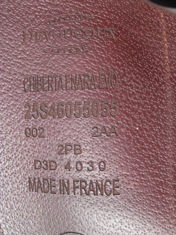 17.5" Devoucoux Enara EVO Monoflap, Medium/Narrow Tree (2025 Model) - Image 10