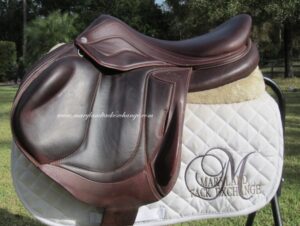 17.5" Devoucoux Chiberta Lab Monoflap, Medium/Narrow Tree (2021 Model)