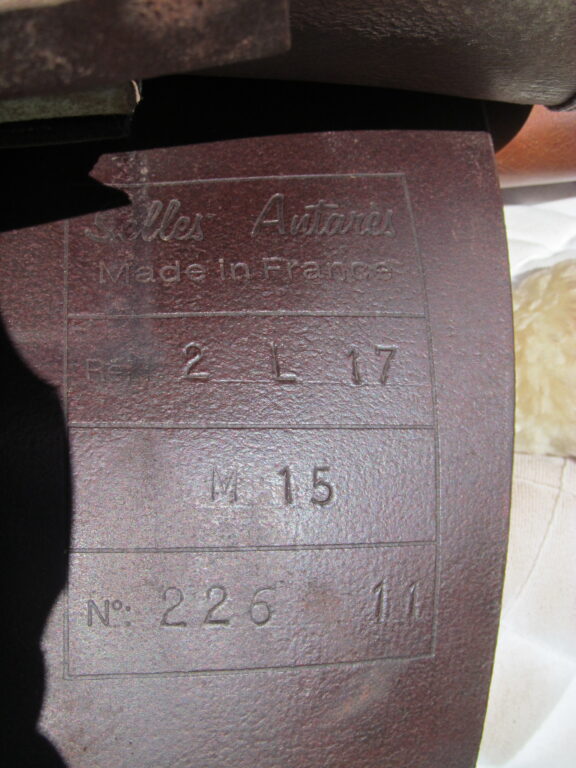 17" Antares Calfskin, Medium Tree - Image 5