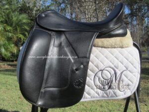 18" Hennig Sofa, Medium/Wide Tree (2012 Model)