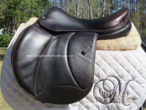 16.5" Voltaire Palm Beach Calfskin, Medium/Wide Tree (2018 Model)