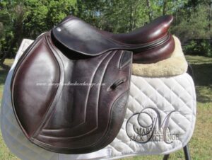 17" CWD SE02 Calfskin, Medium Tree (2015 Model)