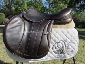 18" Equipe Special One, Medium/Wide Tree (2017 Model)