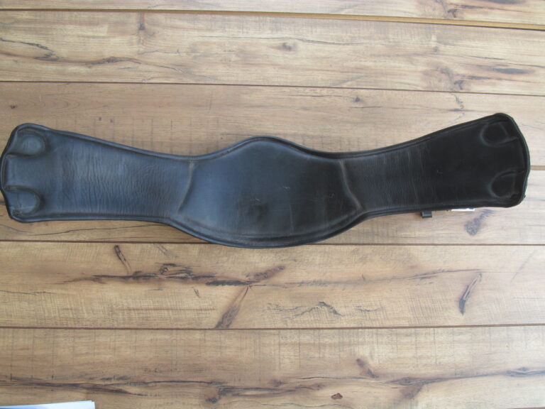 28" Devoucoux Short Black Dressage Girth - Image 7
