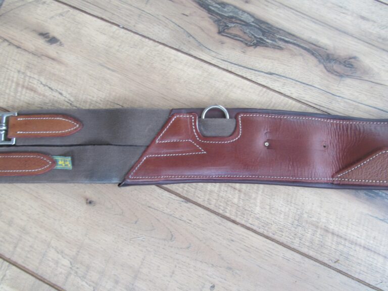 52" Devoucoux Girth - Image 4