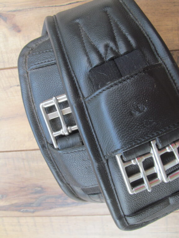 30" Schleese Dressage Girth - Image 5