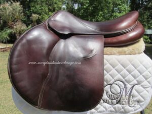 18.5" Devoucoux Oldara Calf, Medium Tree (2014 Model)