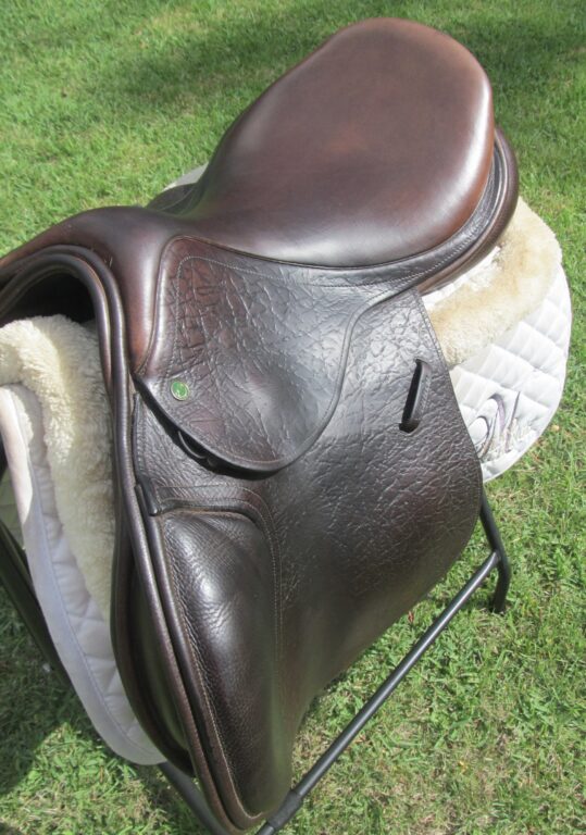 17.5" County Innovation XTR, Medium Tree - Image 8