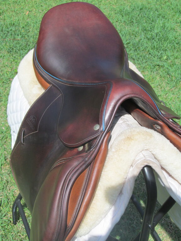 17.5" Devoucoux Socoa Calf, Medium/Wide Tree (2014 Model) - Image 7
