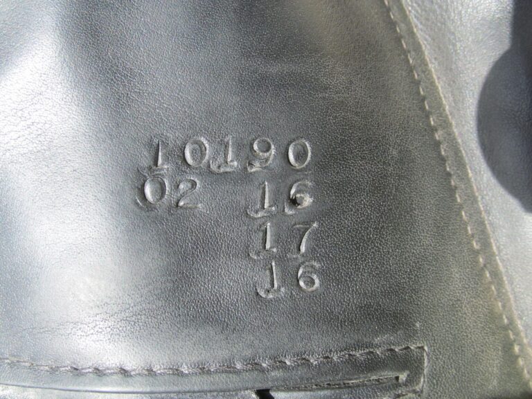 17" Custom Saddlery Wolfgang Matrix Monoflap, Wide Tree (2016 Model) - Image 8