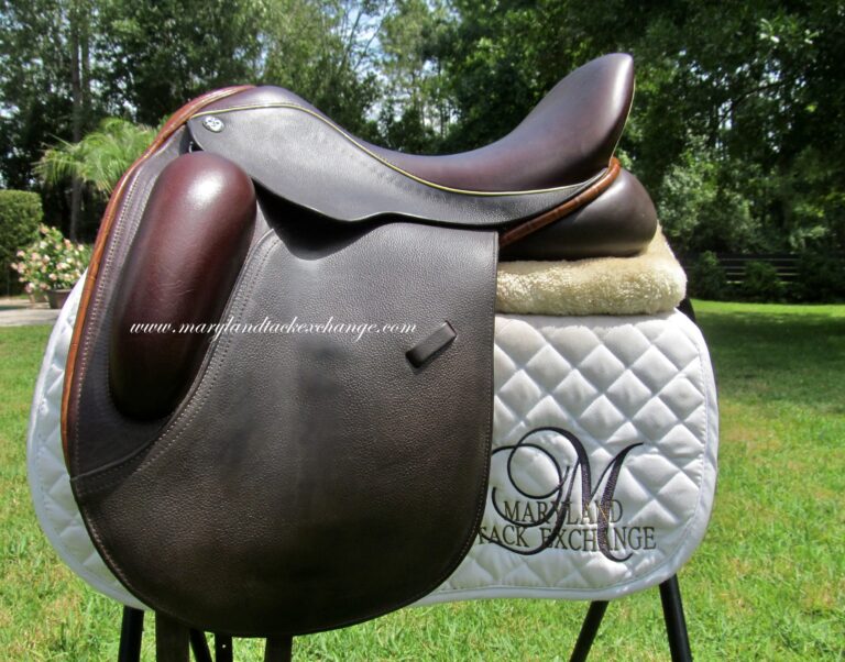 17.5" Trilogy Allegiance (Dk. Brown), Wide Tree (2021 Model)
