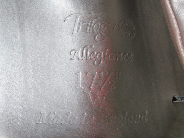 17.5" Trilogy Allegiance (Dk. Brown), Wide Tree (2021 Model) - Image 9