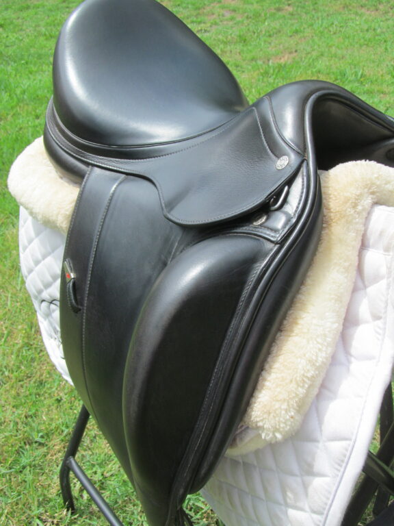 17" Equipe Karina Monoflap, Wide Tree (2020 Model) - Image 8