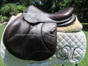 16.5" Voltaire Palm Beach Calf, Medium/Wide Tree (2016 Model)