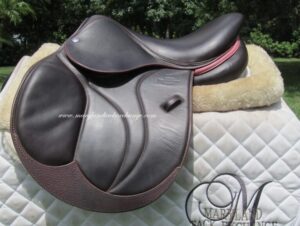 15.5" Devoucoux Biarritz K Buffalo, Wide Tree (2023 Model)