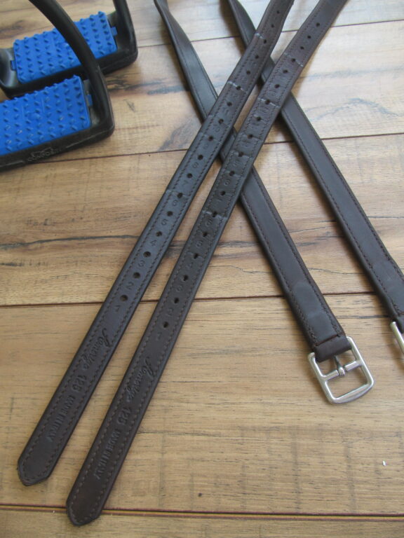 50" Amerigo Calf Leathers plus Composite Irons - Image 4