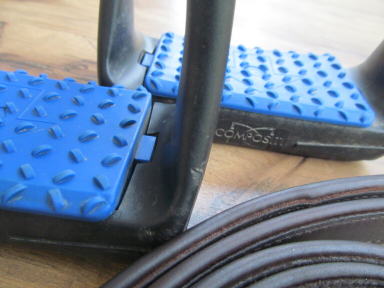 50" Amerigo Calf Leathers plus Composite Irons - Image 5