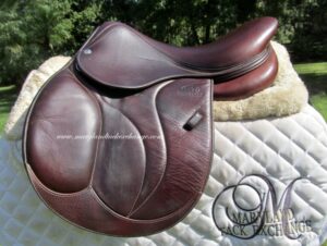 16" Devoucoux Biarritz K Calfskin, Medium Tree (2017 Model)
