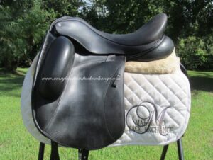 17" Custom Saddlery Icon Alpha Monoflap, Medium/Wide Tree (2023 Model)