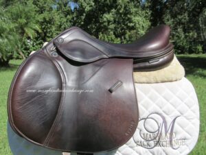 16.5" Prestige Rubino, Medium Tree (2025 Model)