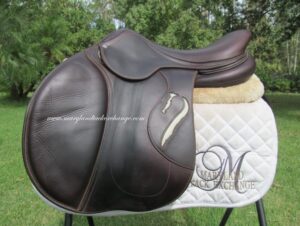 17.5" Antares Evolution 2 Buffalo, Medium Tree (2022 Model)