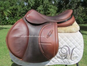18" Arion J2, Medium/Wide Tree (2023 Model)